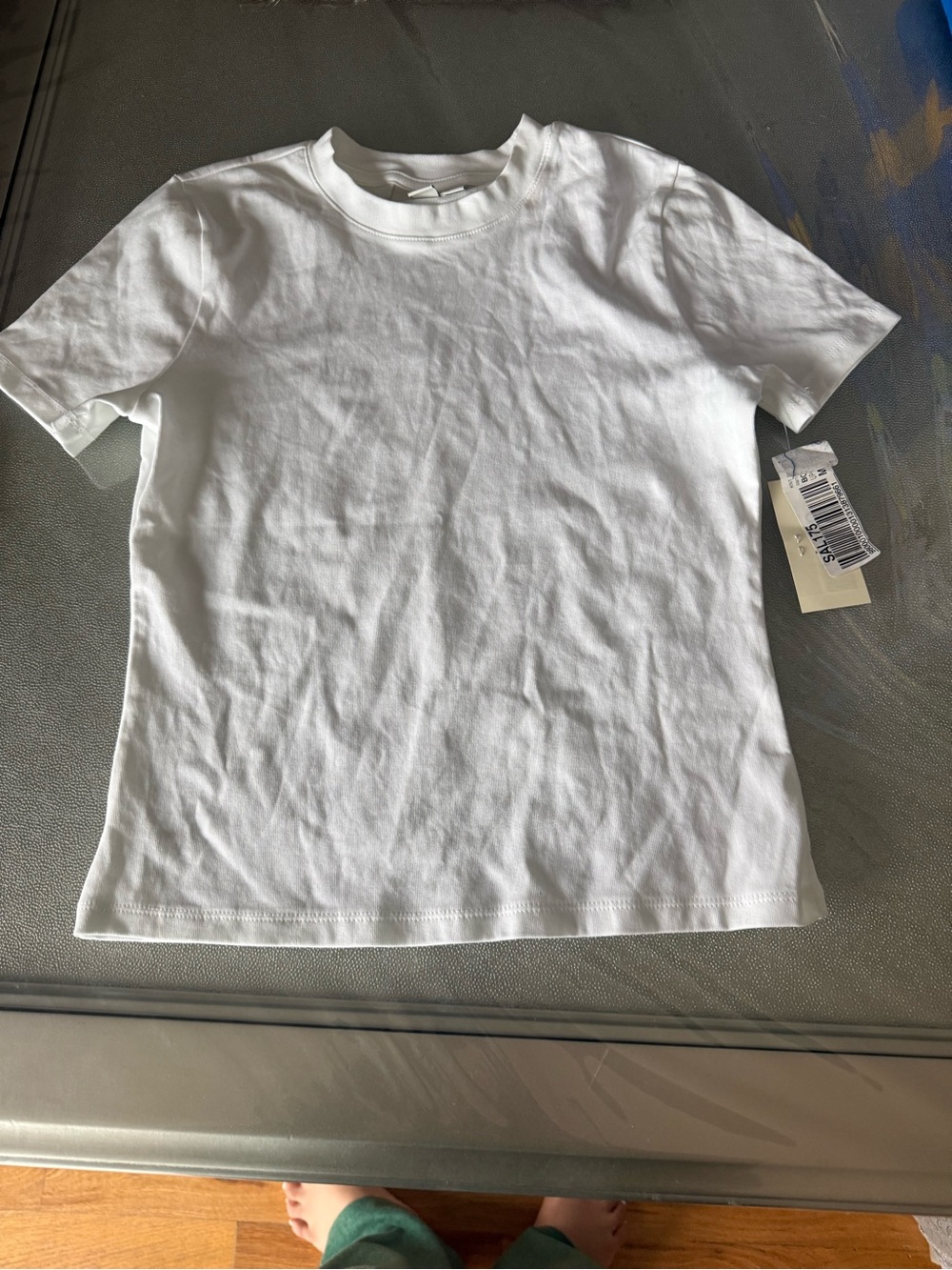 On 34th Classic White Women’s Short Sleeve Tee - Essential Crewneck